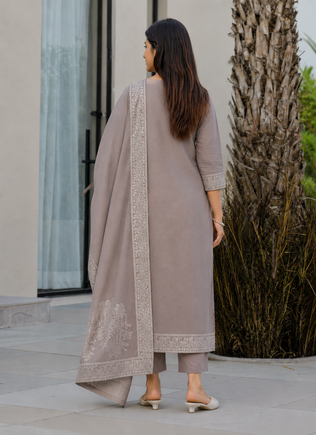 Chhaya grey cotton kurta set with white butis and a lined cotton kurta
