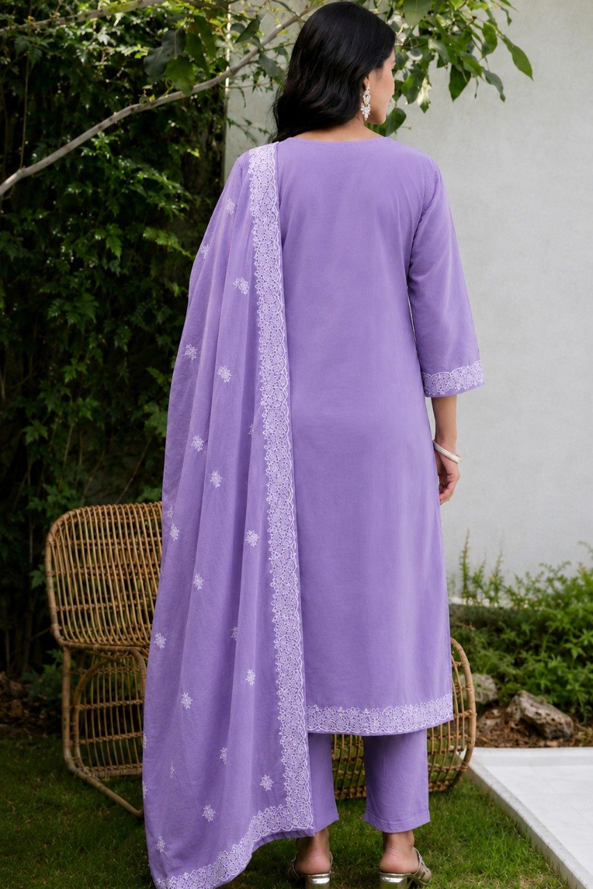 Back view of the Kachnar lavender cotton kurta set with embroidered dupatta border